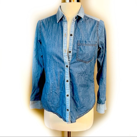 ABERCROMBIE & FITCH two toned denim shirt size XS - Picture 1 of 5